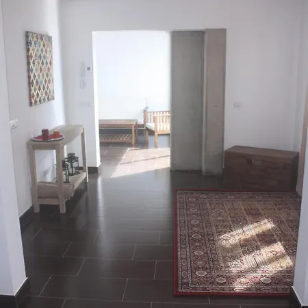 Casa Mascona Nyaraló *